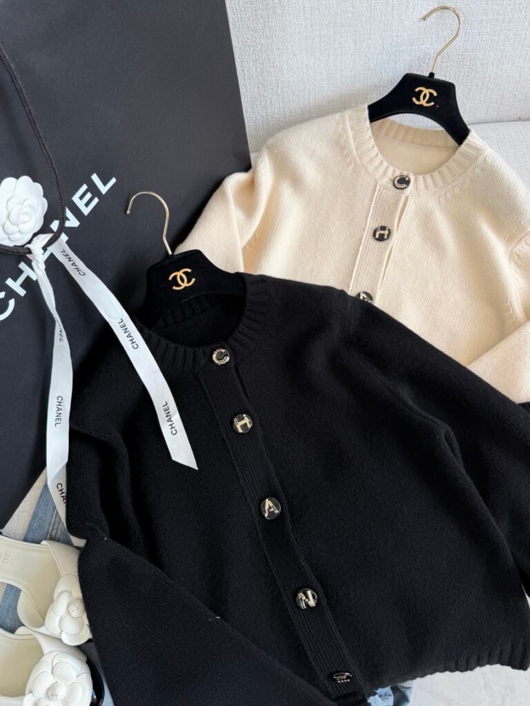 Letter Button Cashmere Knit Cardigan (C Style)