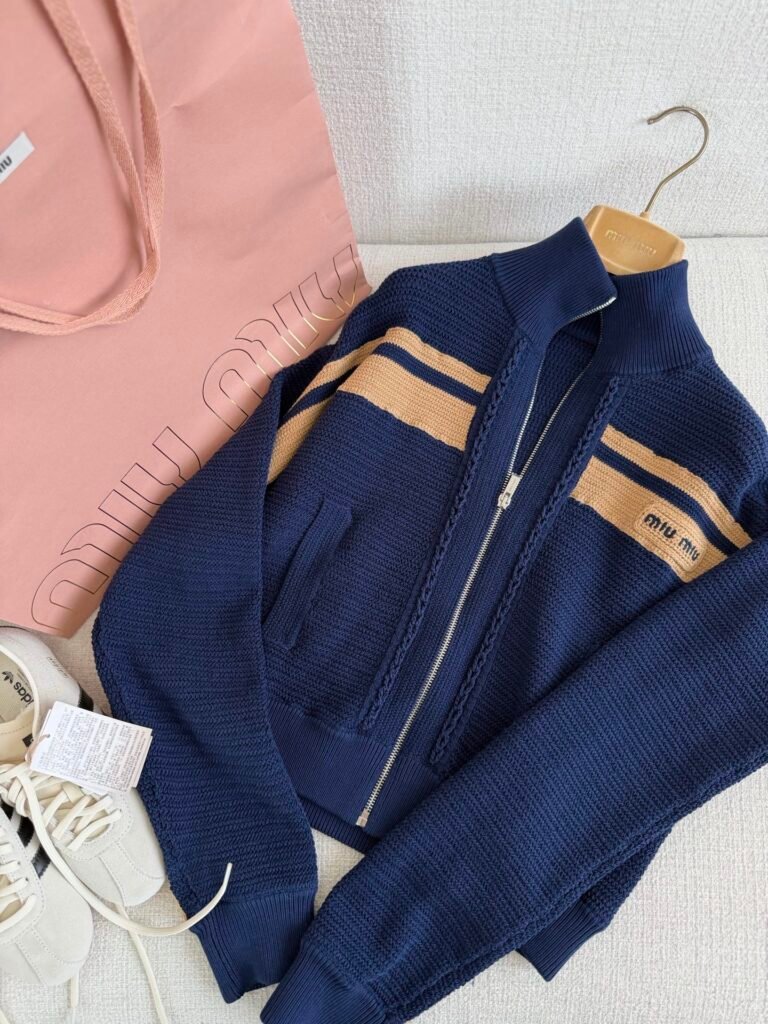 Striped Logo High Neck Zip-Up Knit Jacket (M Style)
