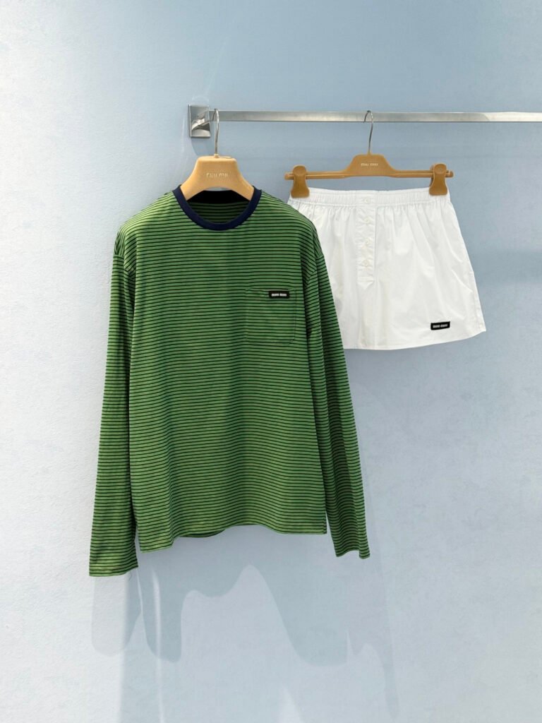 Striped Long Sleeve T-Shirt (M Style)