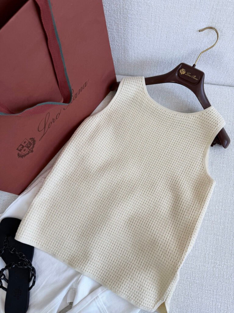 Waffle Texture Sleeveless Knit Tank Top (Loro Piana Style)
