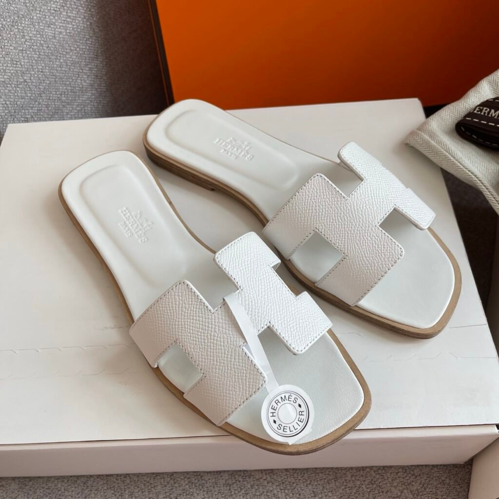 Classic White Epsom Grain Leather H Cutout Flat Slide Sandals