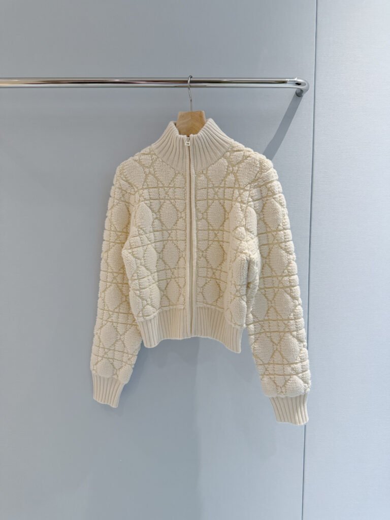 Off-White Cannage Quilted High-Neck Zip Knit Jacket (D Style)